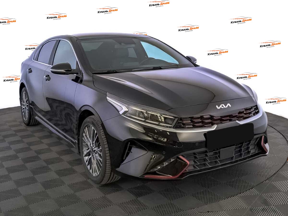 Kia Cerato 2021 года с пробегом. Фото: #2