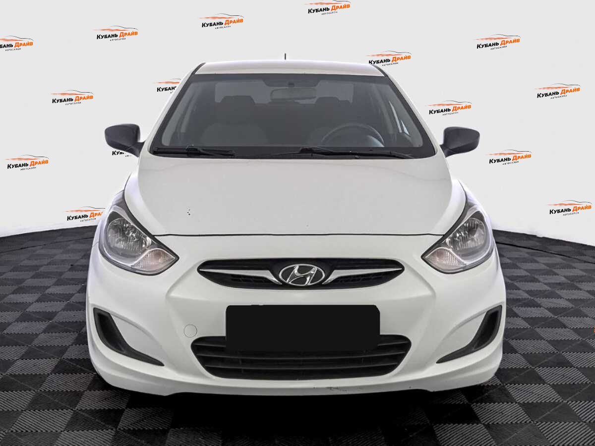 Hyundai Solaris 2014 года с пробегом. Фото: #1