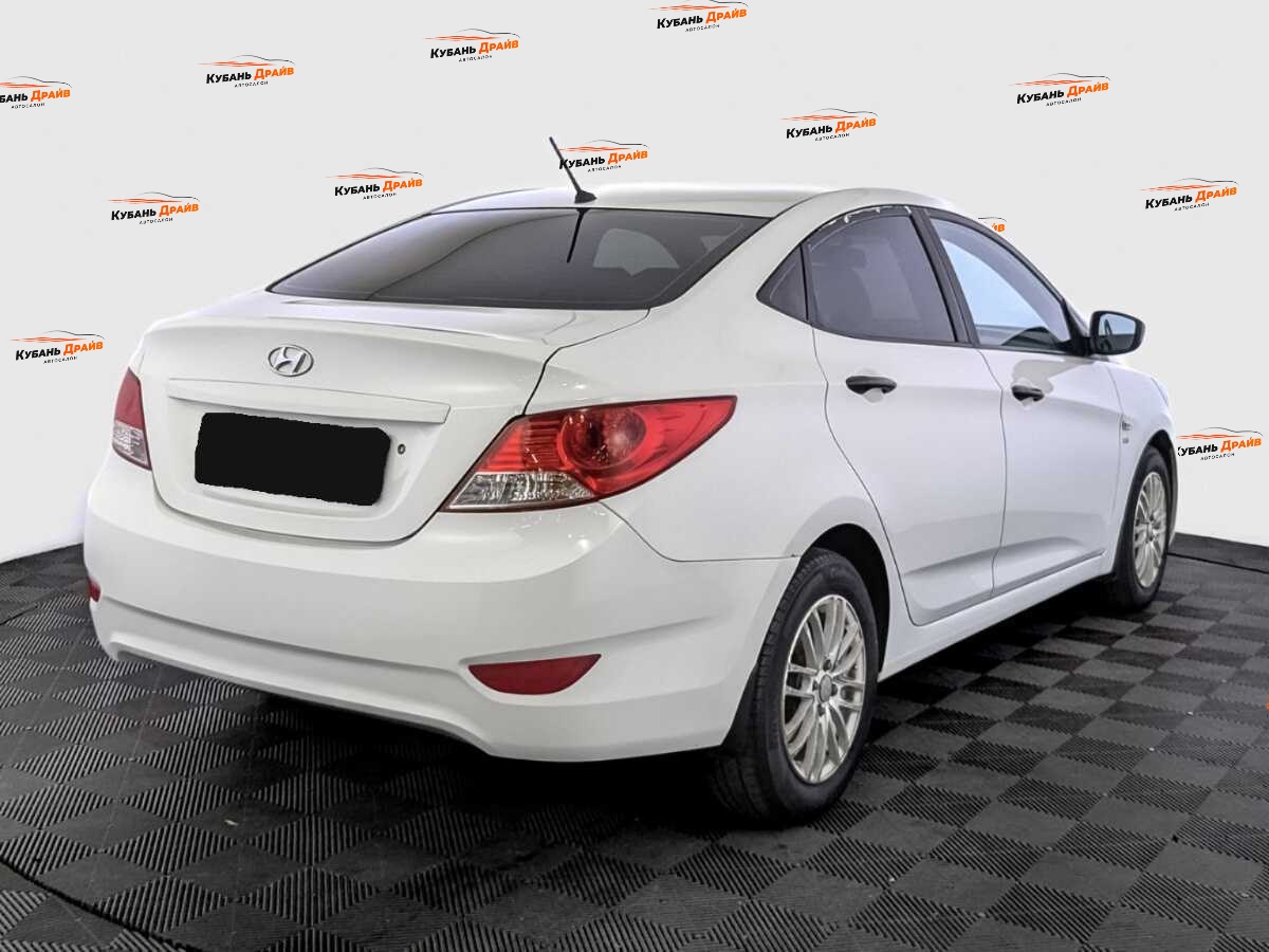 Hyundai Solaris 2014 года с пробегом. Фото: #4