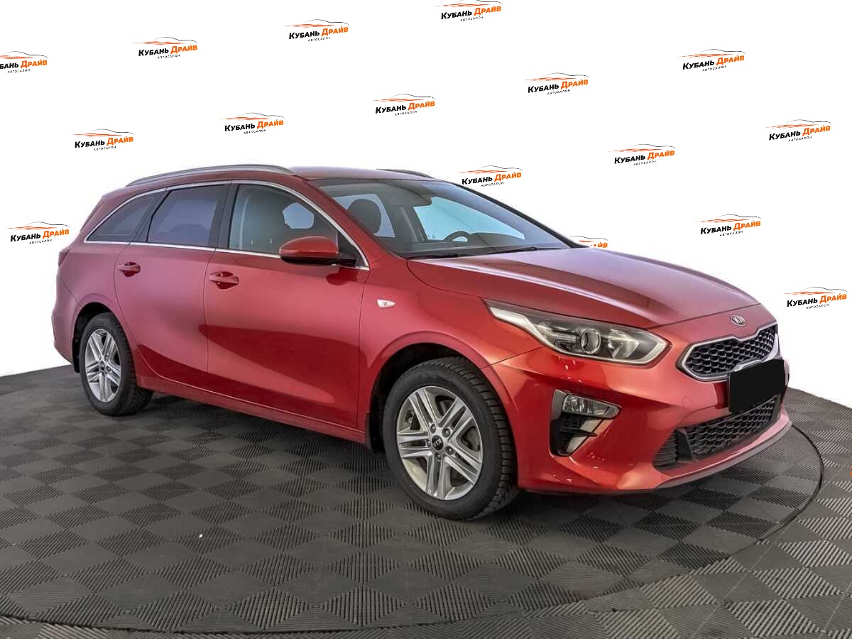 Kia Ceed 2021 года с пробегом. Фото: #2