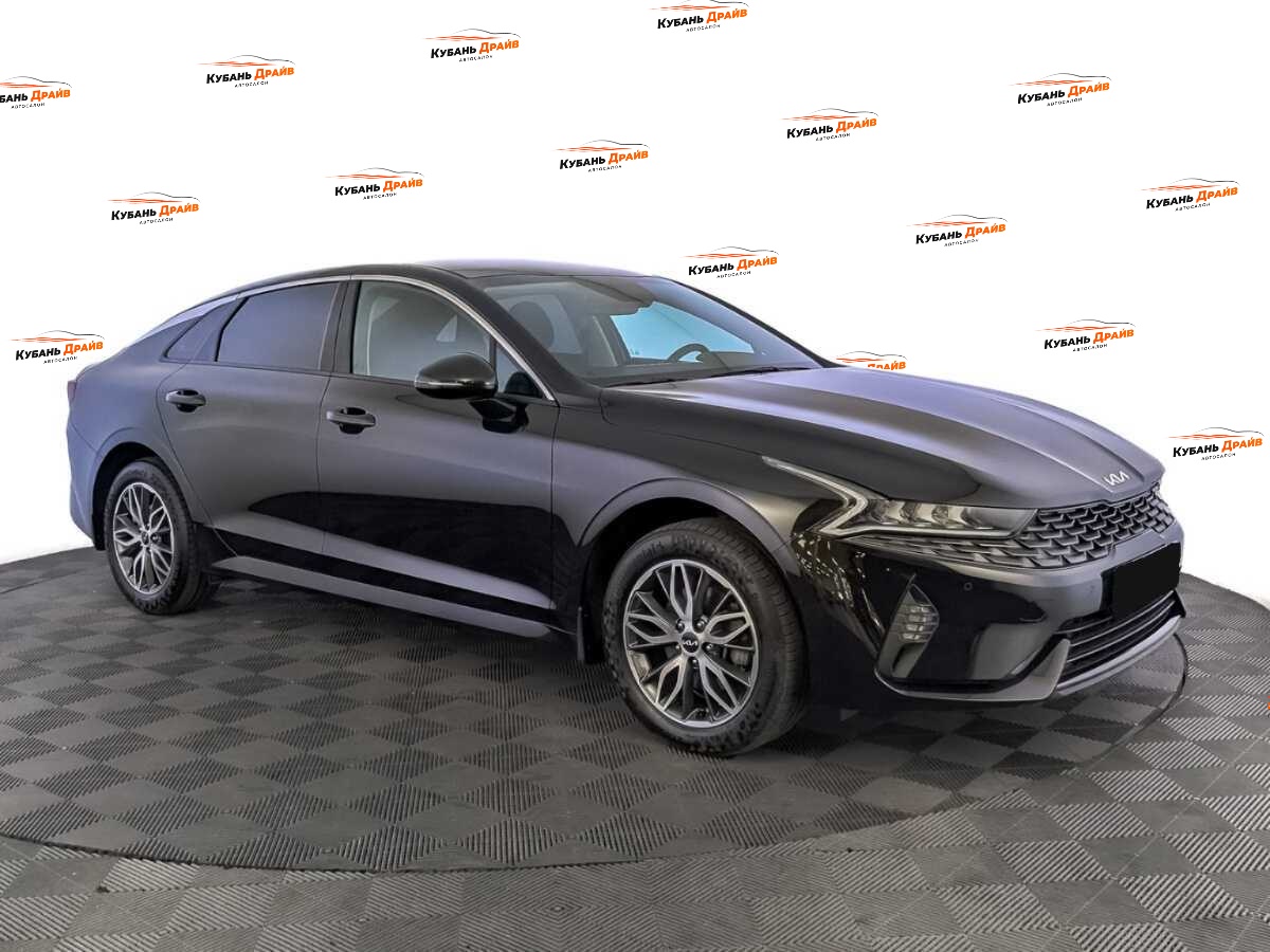 Kia K5 2023 года с пробегом. Фото: #2