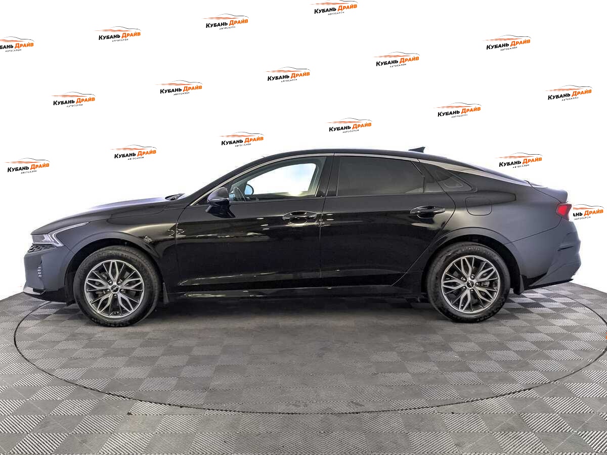 Kia K5 2023 года с пробегом. Фото: #7