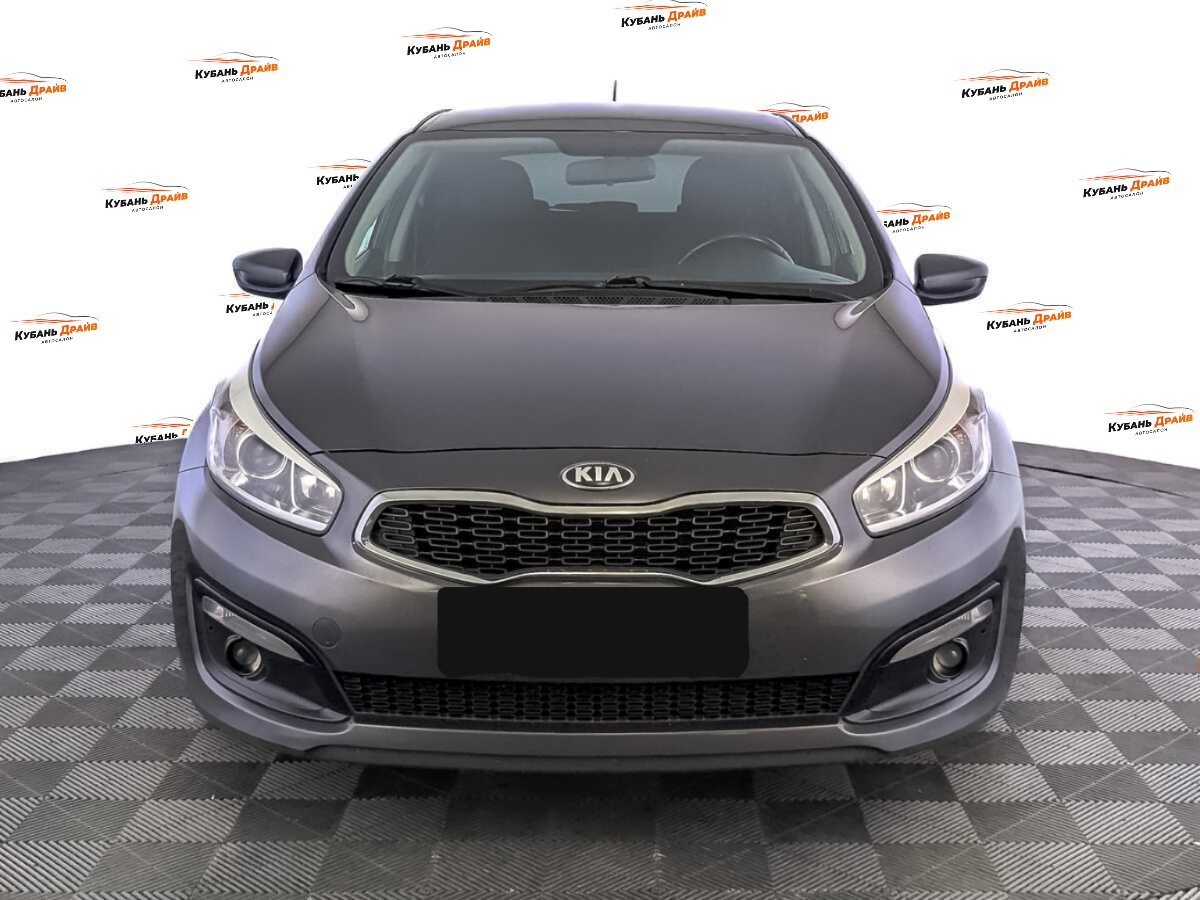 Kia Ceed 2015 года с пробегом. Фото: #1