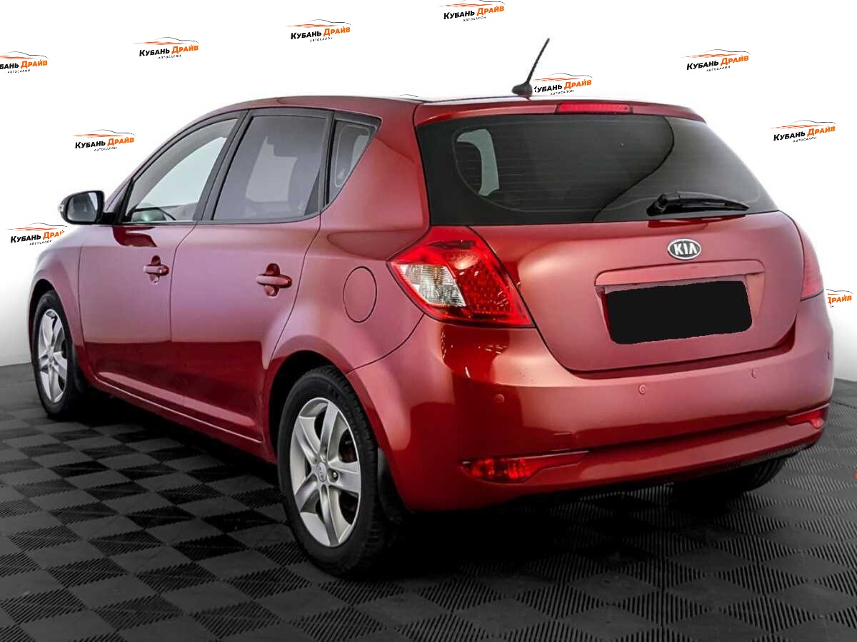Kia Ceed 2012 года с пробегом. Фото: #6