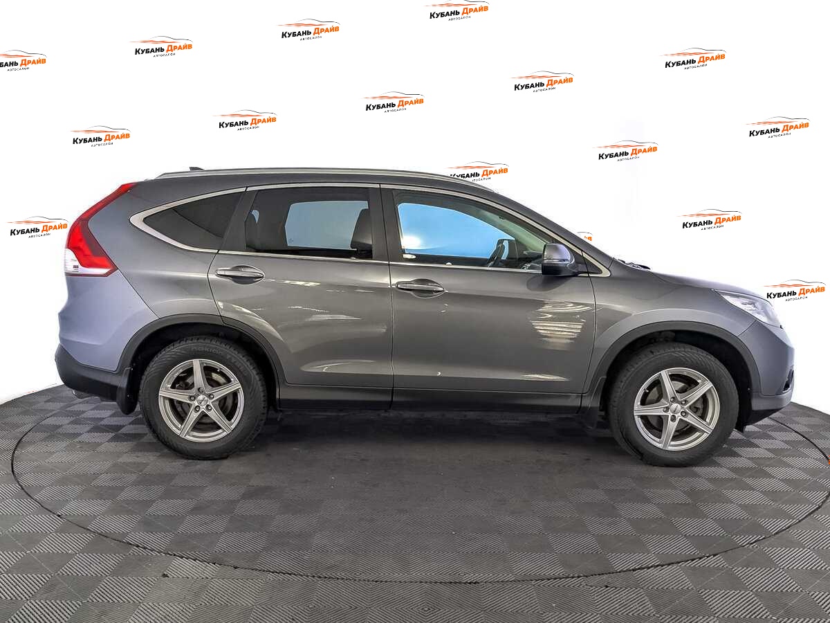 Honda CR-V 2013 года с пробегом. Фото: #3
