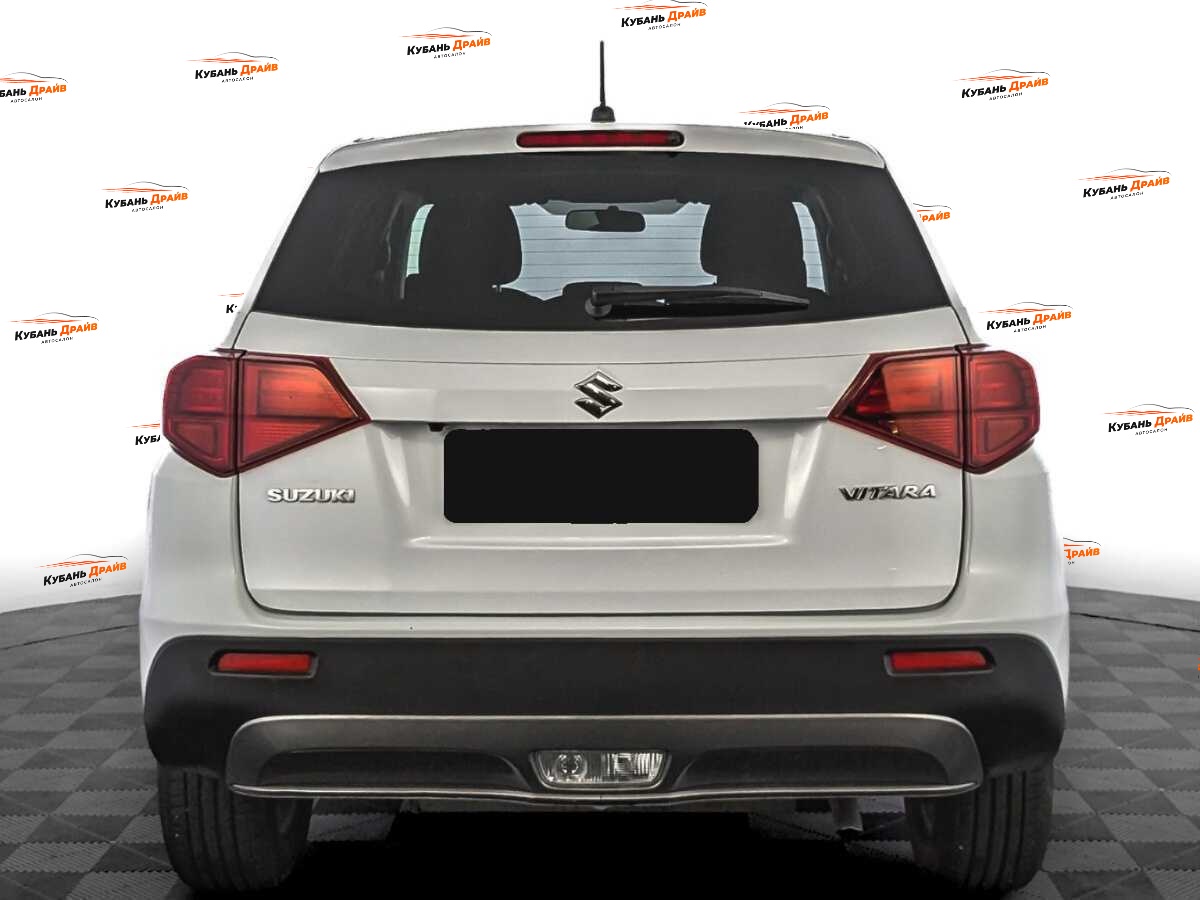 Suzuki Vitara 2020 года с пробегом. Фото: #5