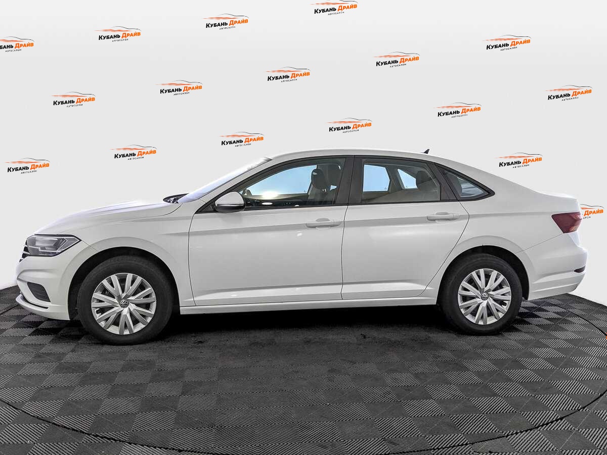 Volkswagen Jetta 2020 года с пробегом. Фото: #7