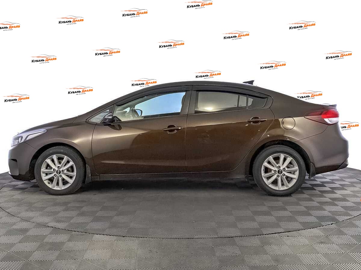 Kia Cerato 2019 года с пробегом. Фото: #7