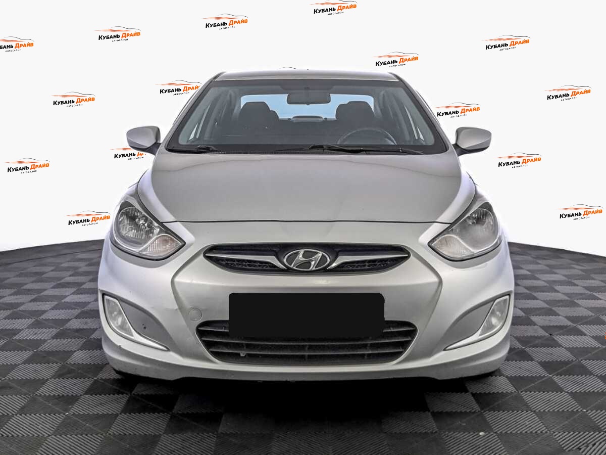 Hyundai Solaris 2012 года с пробегом. Фото: #1