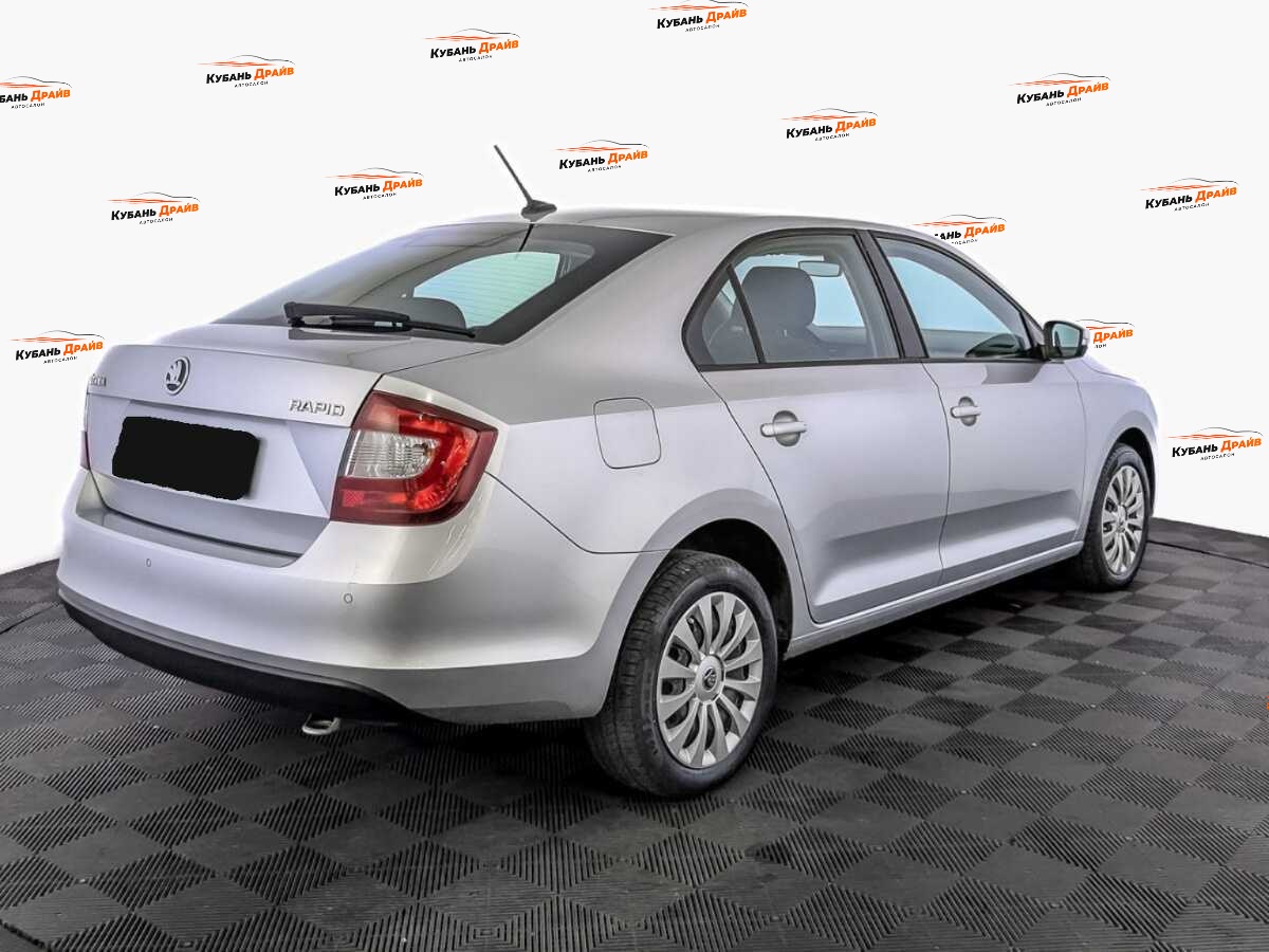 Skoda Rapid 2018 года с пробегом. Фото: #4