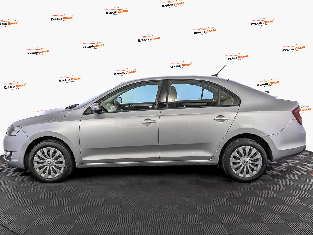 Skoda Rapid 2018 года с пробегом. Фото: #7