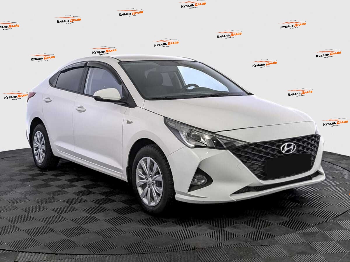 Hyundai Solaris 2022 года с пробегом. Фото: #2