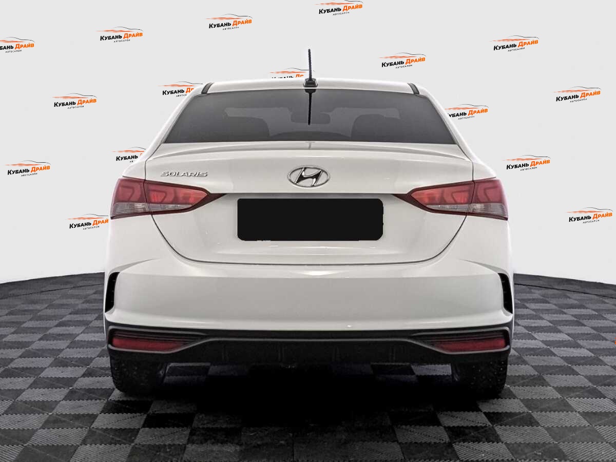 Hyundai Solaris 2022 года с пробегом. Фото: #5