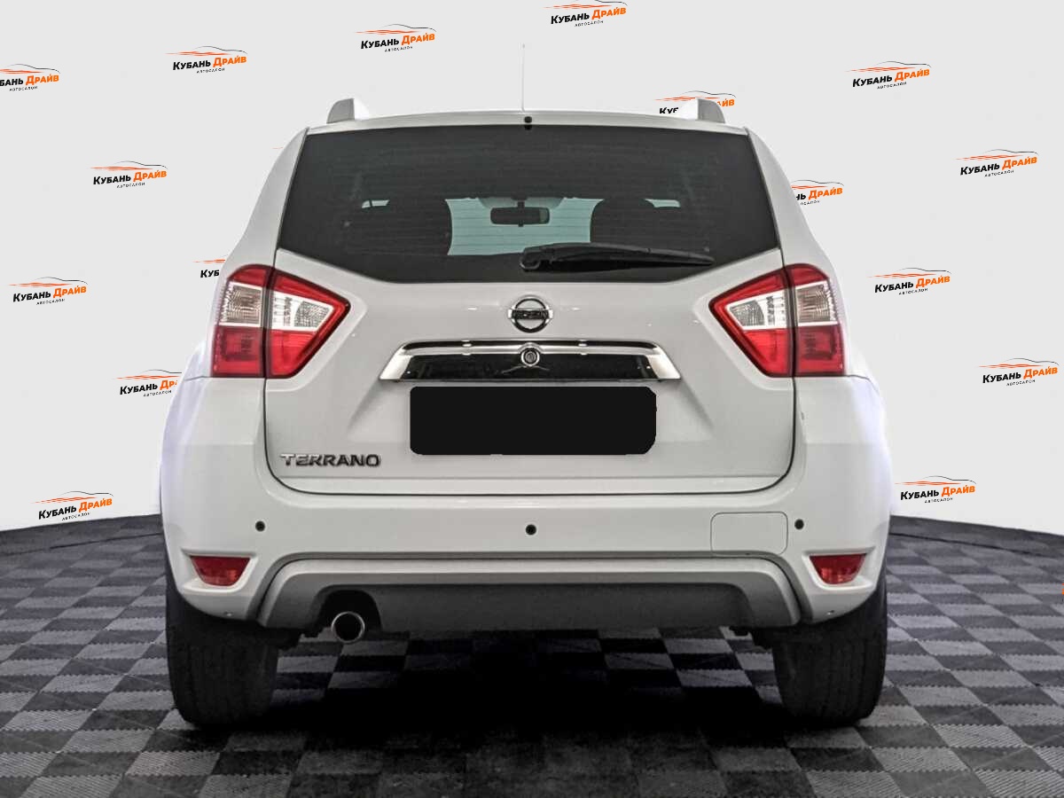 Nissan Terrano 2015 года с пробегом. Фото: #5