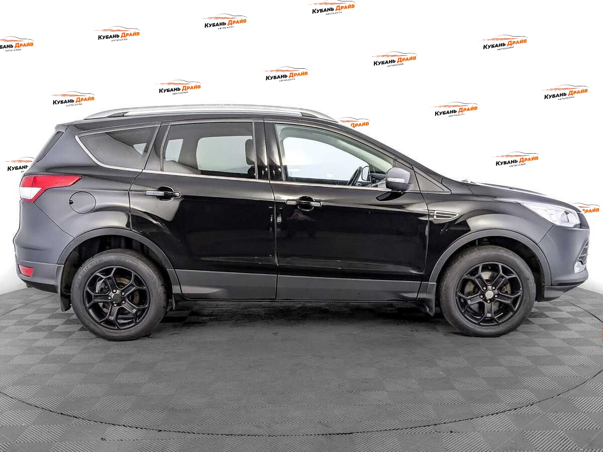 Ford Kuga 2016 года с пробегом. Фото: #3