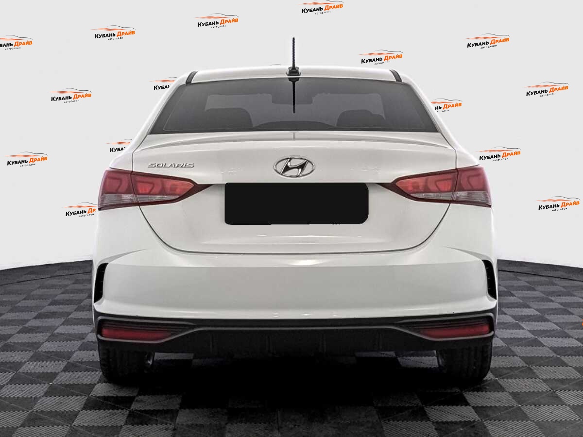 Hyundai Solaris 2022 года с пробегом. Фото: #5