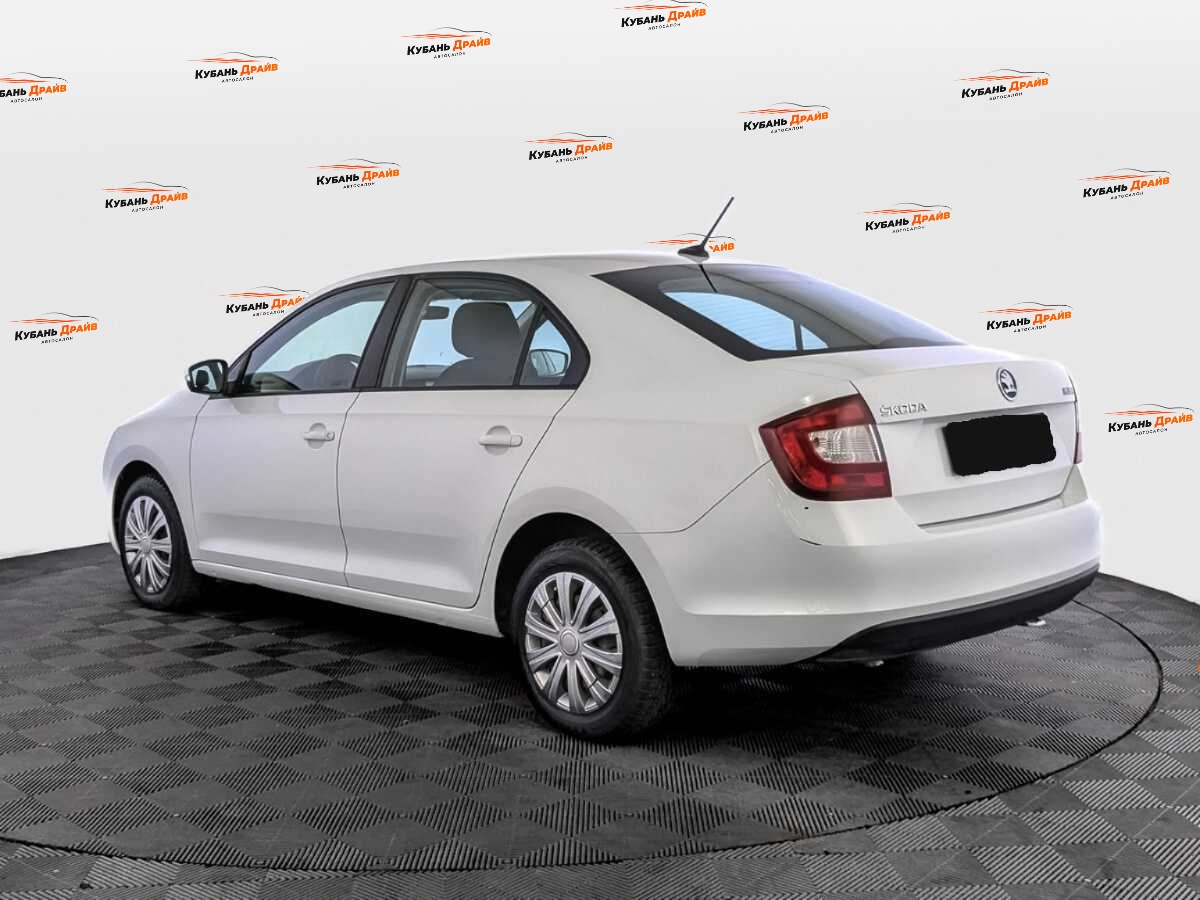 Skoda Rapid 2019 года с пробегом. Фото: #6
