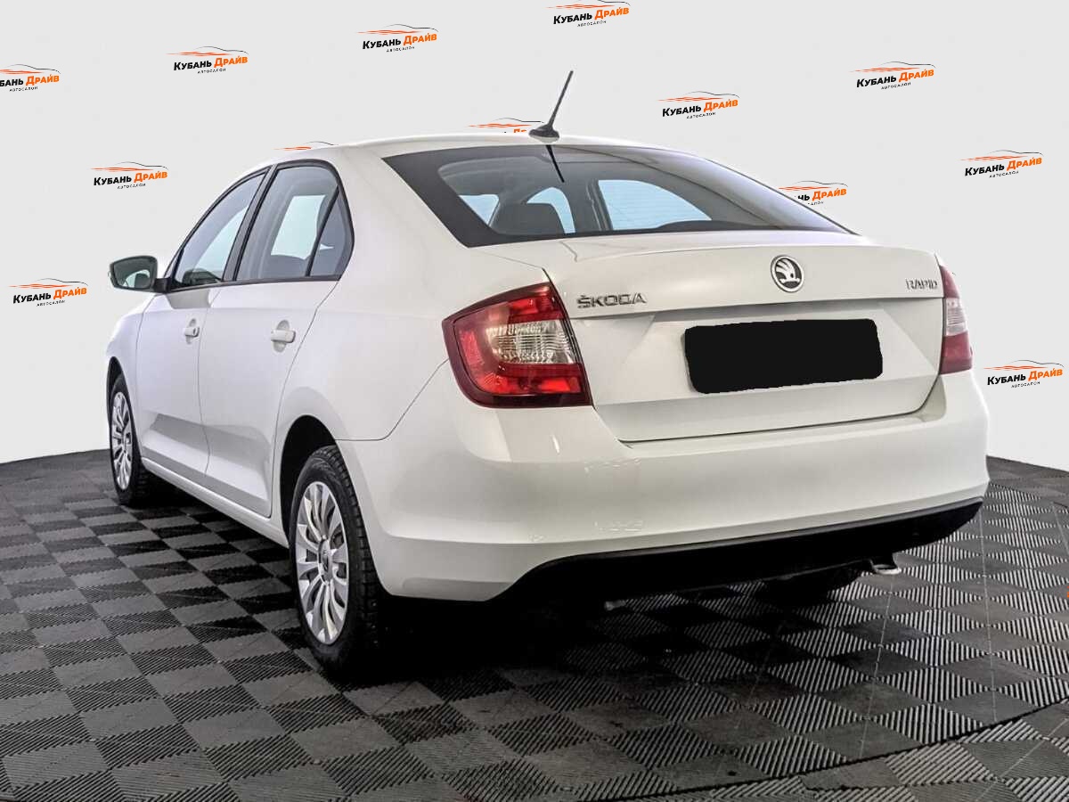 Skoda Rapid 2019 года с пробегом. Фото: #6