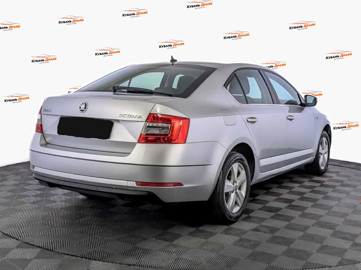 Skoda Octavia 2020 года с пробегом. Фото: #4