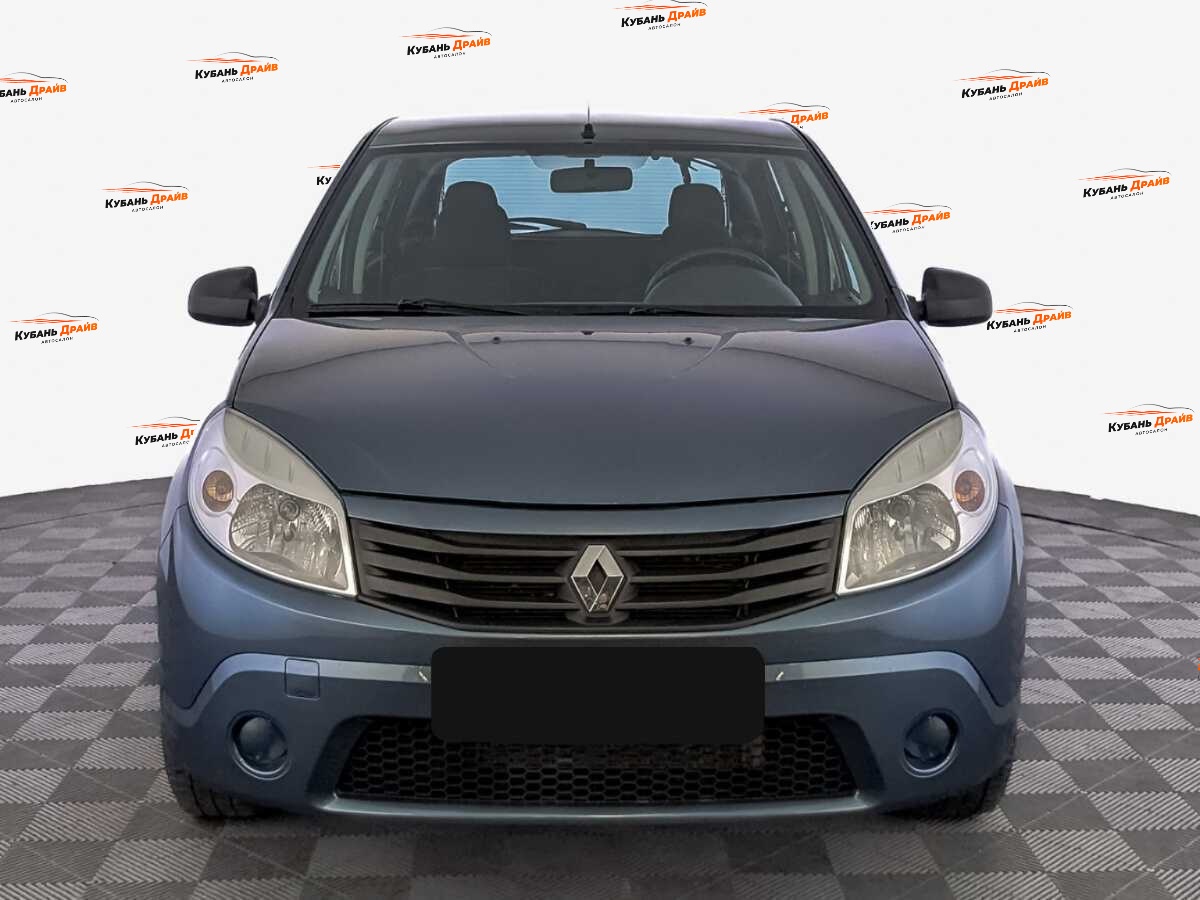 Renault Sandero 2012 года с пробегом. Фото: #1