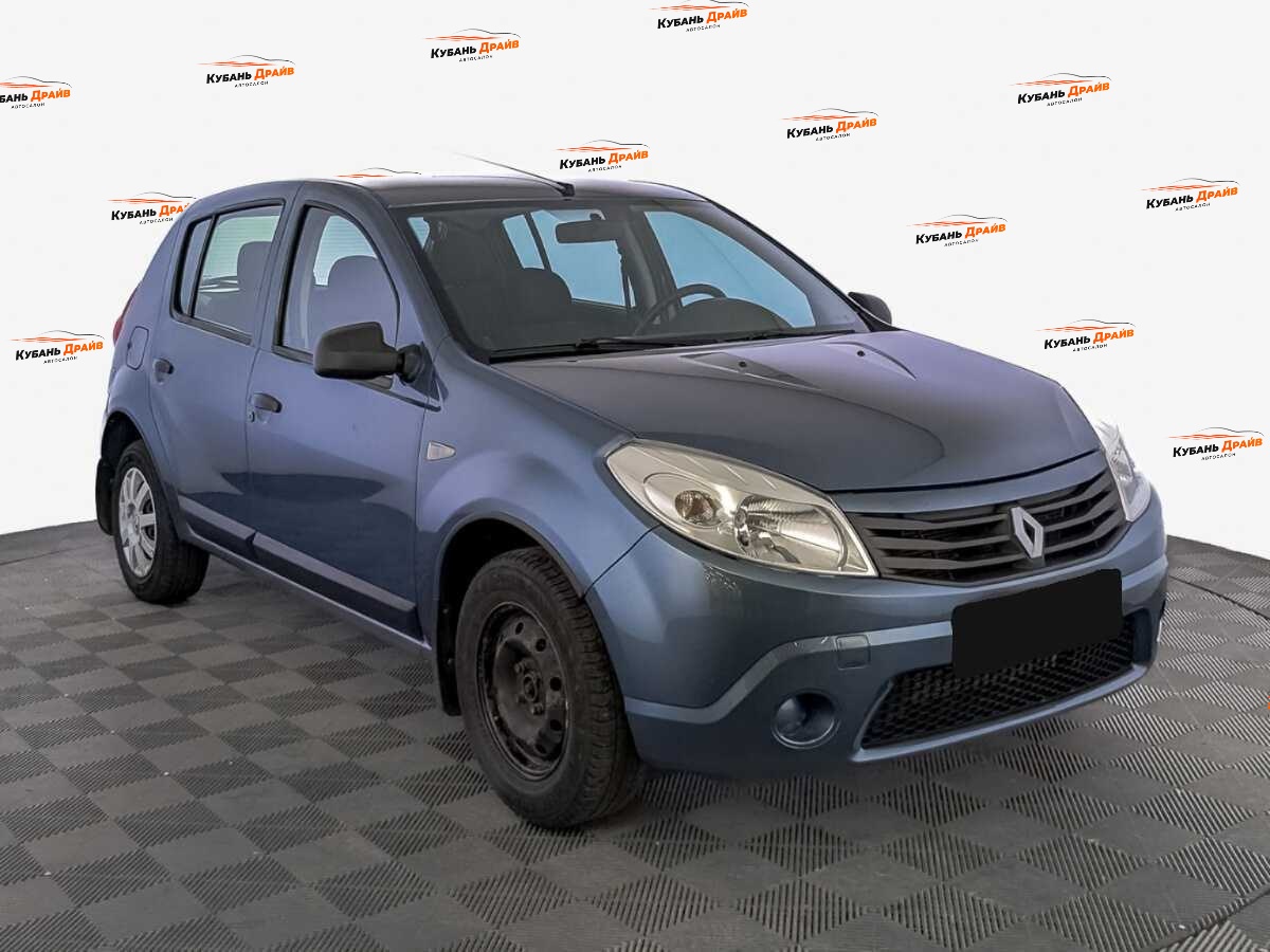 Renault Sandero 2012 года с пробегом. Фото: #2