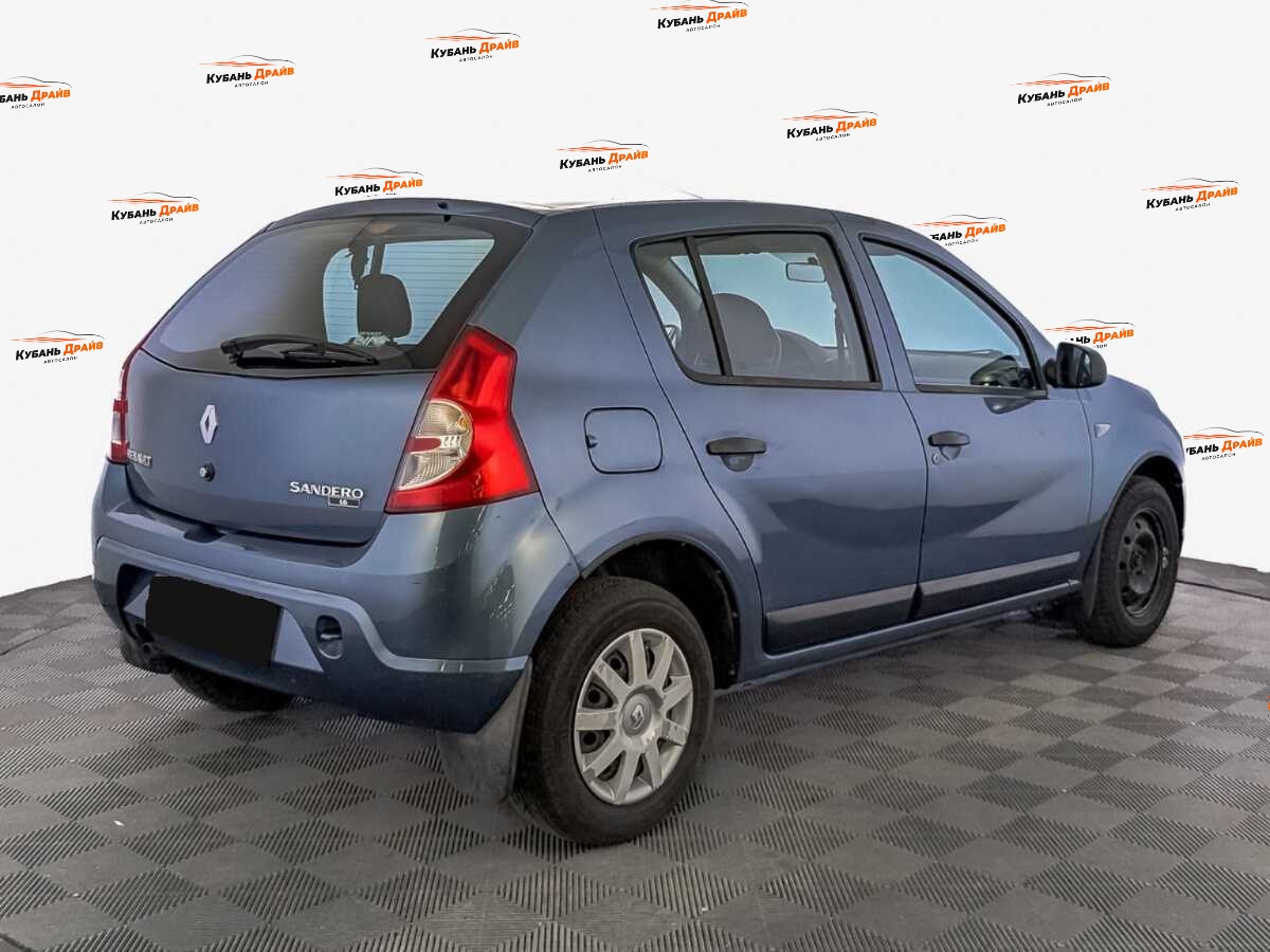 Renault Sandero 2012 года с пробегом. Фото: #4