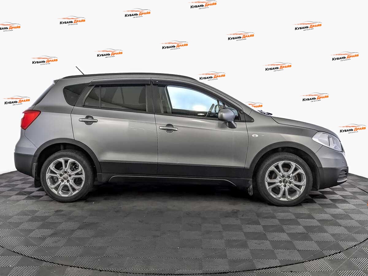 Suzuki SX4 2014 года с пробегом. Фото: #3