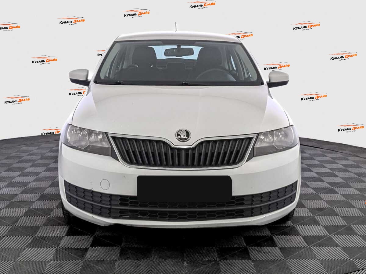 Skoda Rapid 2015 года с пробегом. Фото: #1
