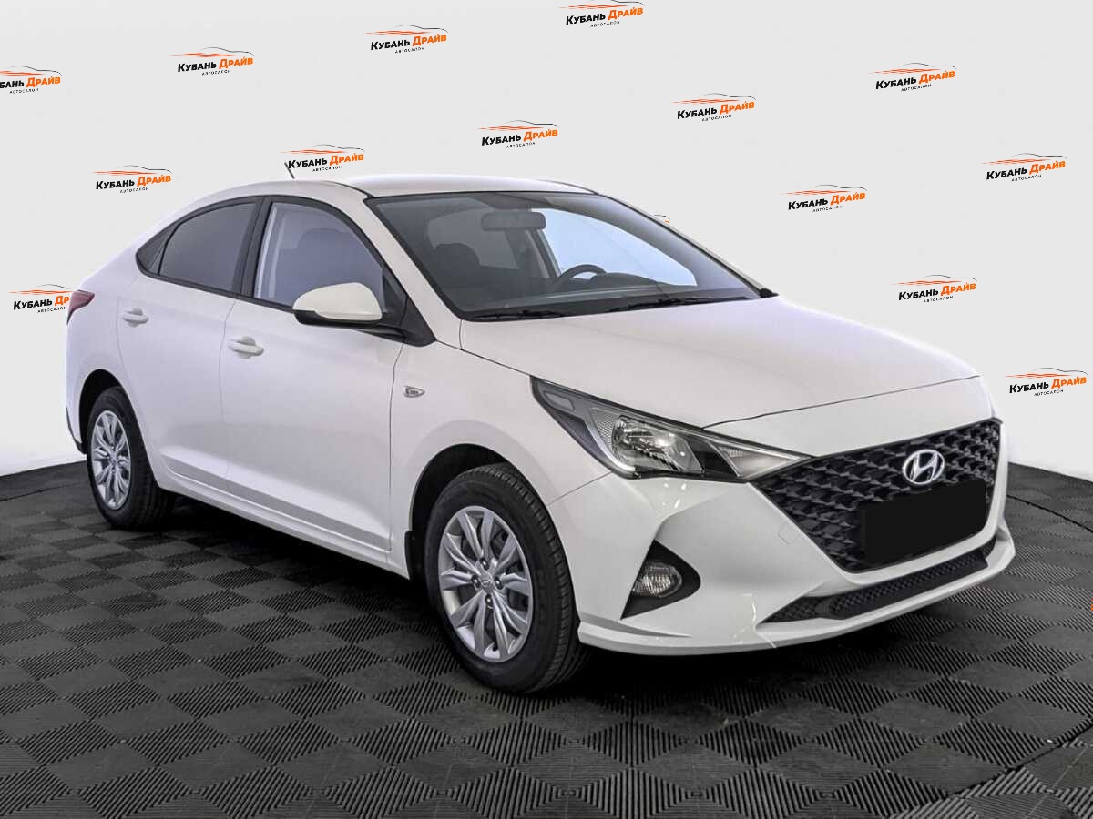 Hyundai Solaris 2022 года с пробегом. Фото: #2