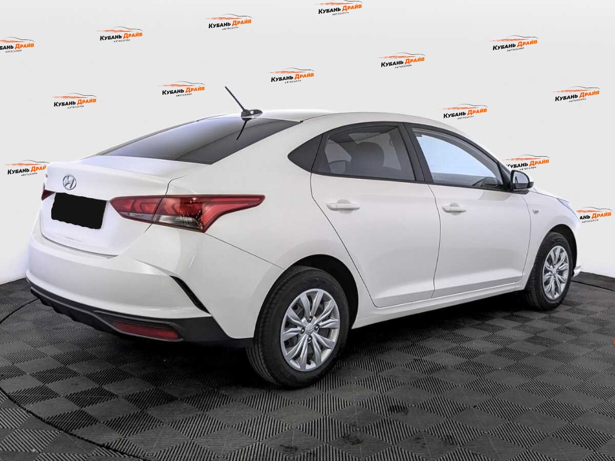 Hyundai Solaris 2022 года с пробегом. Фото: #4