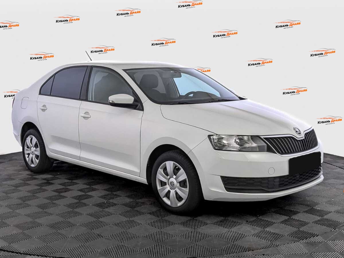 Skoda Rapid 2018 года с пробегом. Фото: #2