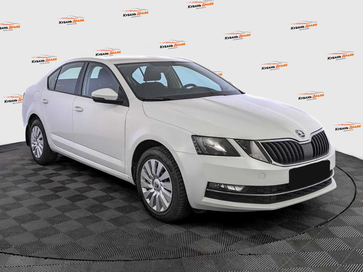 Skoda Octavia 2017 года с пробегом. Фото: #2