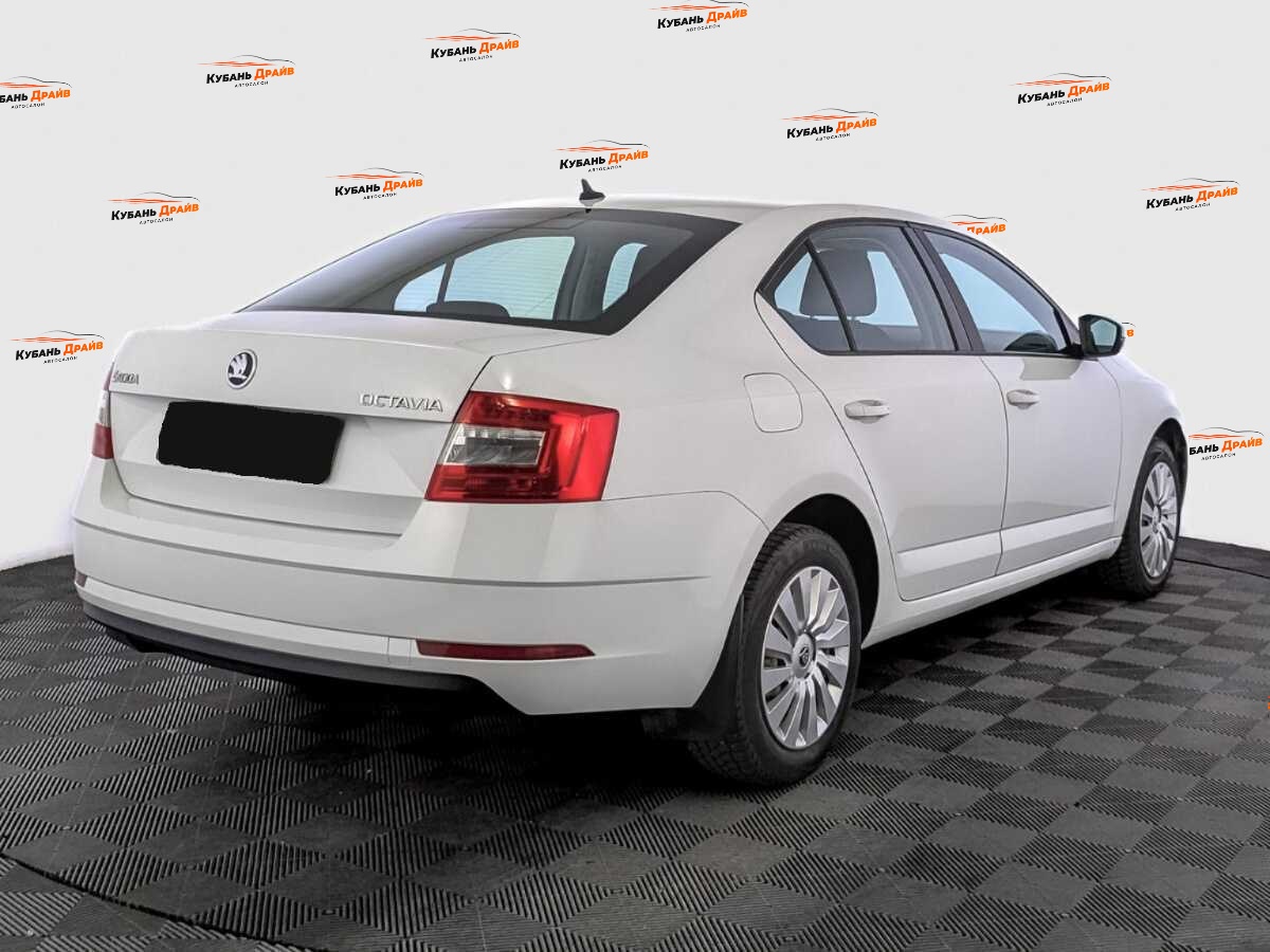 Skoda Octavia 2017 года с пробегом. Фото: #4