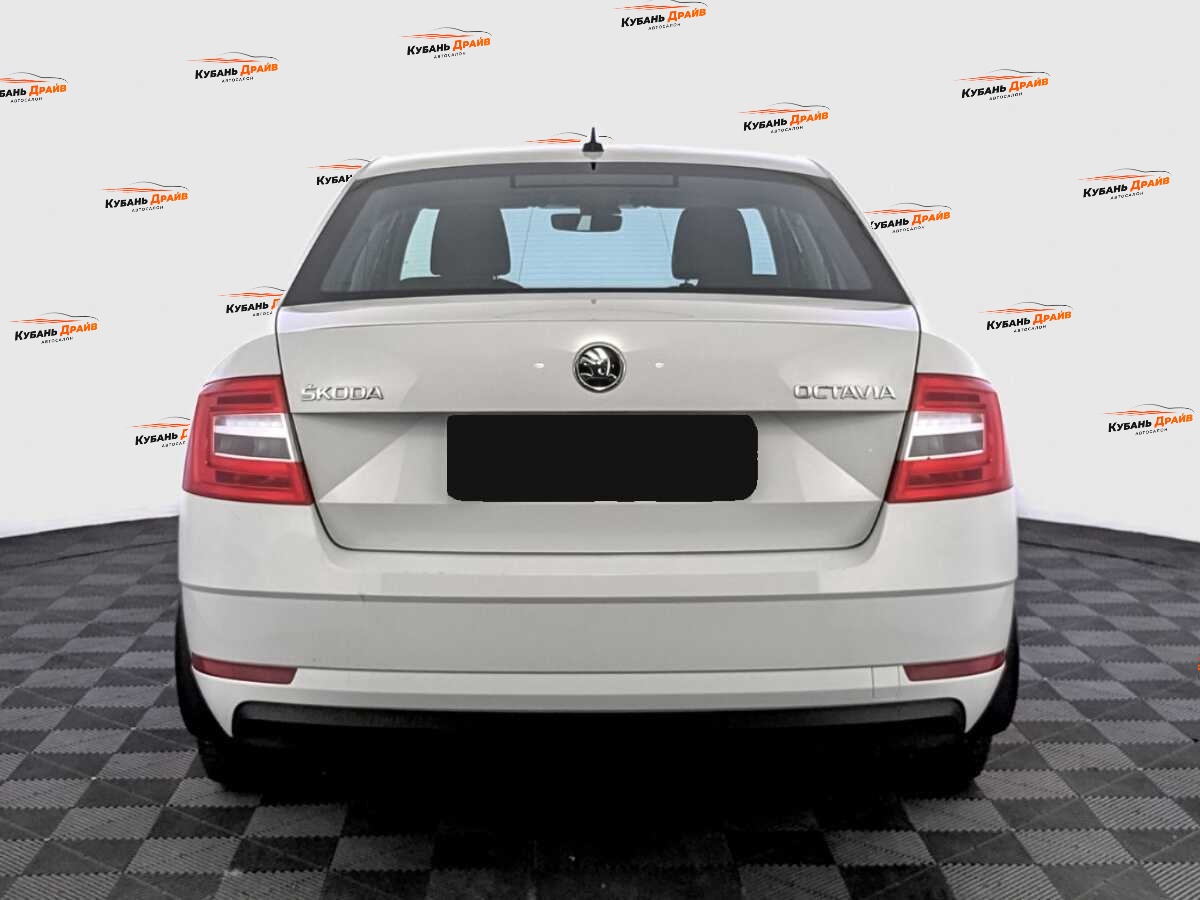 Skoda Octavia 2017 года с пробегом. Фото: #5