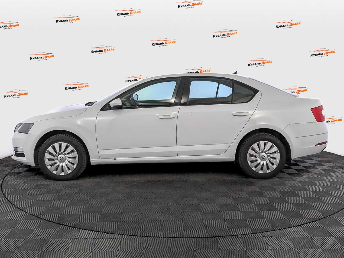 Skoda Octavia 2017 года с пробегом. Фото: #7