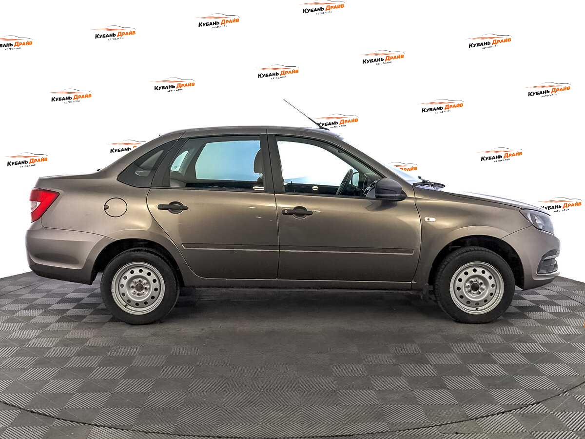 Lada (ВАЗ) Granta 2020 года с пробегом. Фото: #3