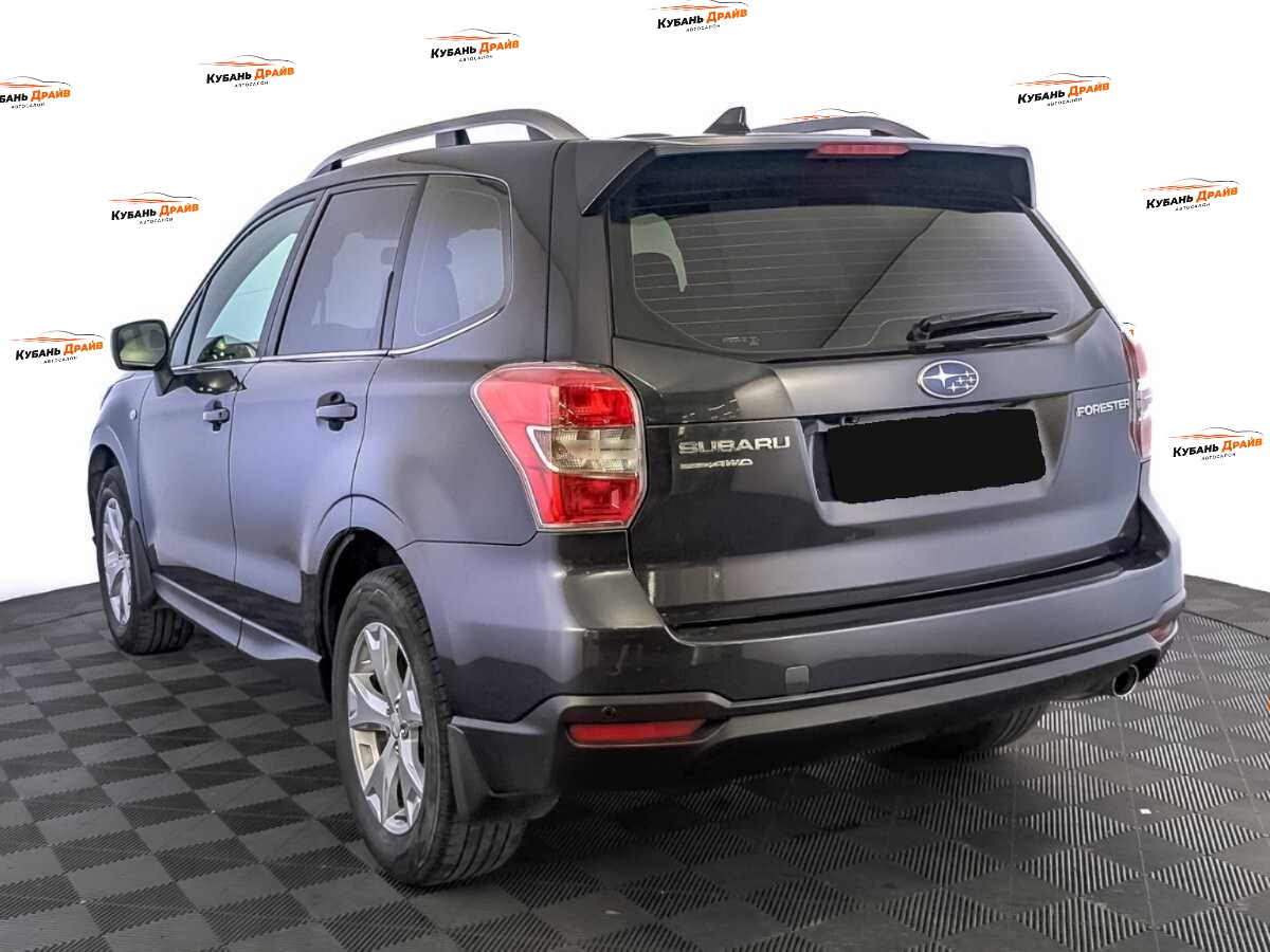 Subaru Forester 2015 года с пробегом. Фото: #6