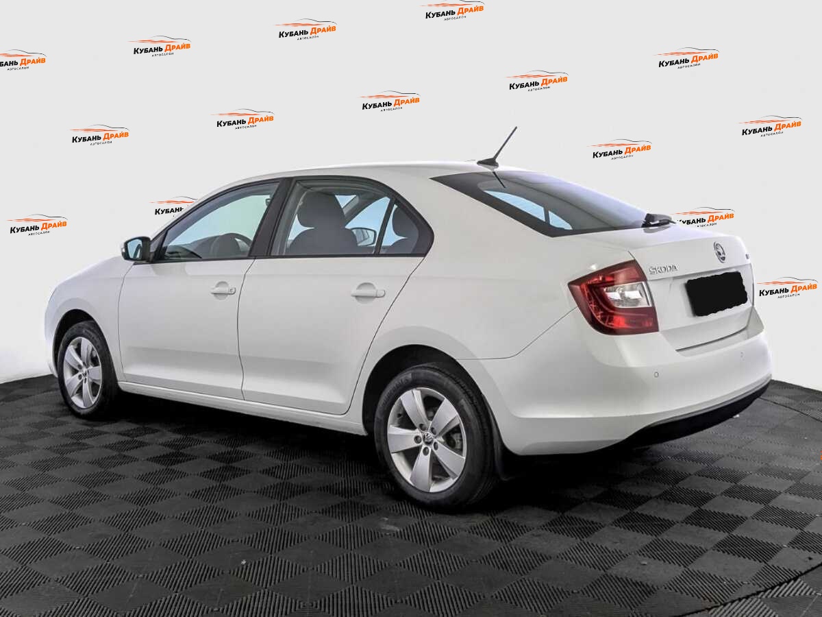 Skoda Rapid 2018 года с пробегом. Фото: #6