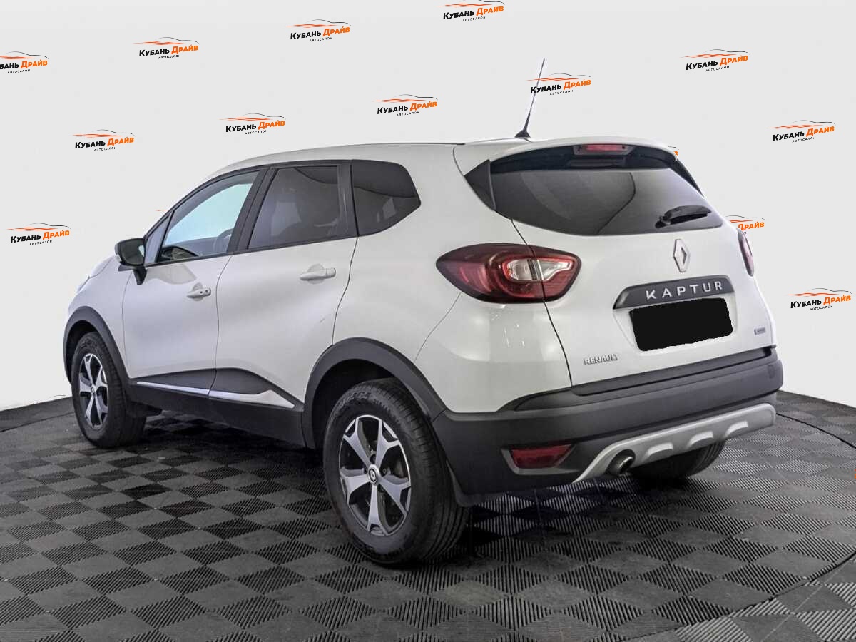 Renault Kaptur 2020 года с пробегом. Фото: #6