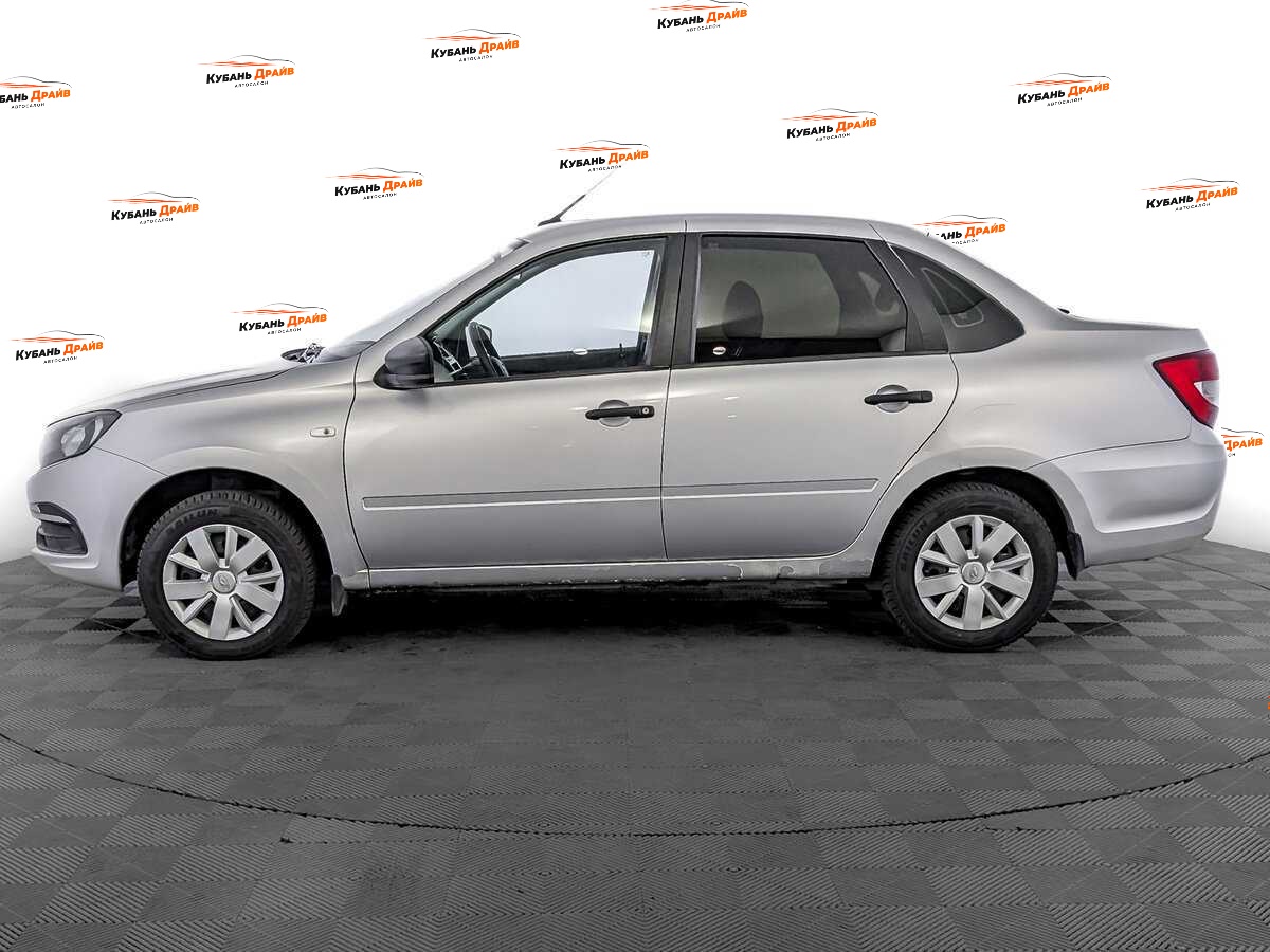 Lada (ВАЗ) Granta 2018 года с пробегом. Фото: #7