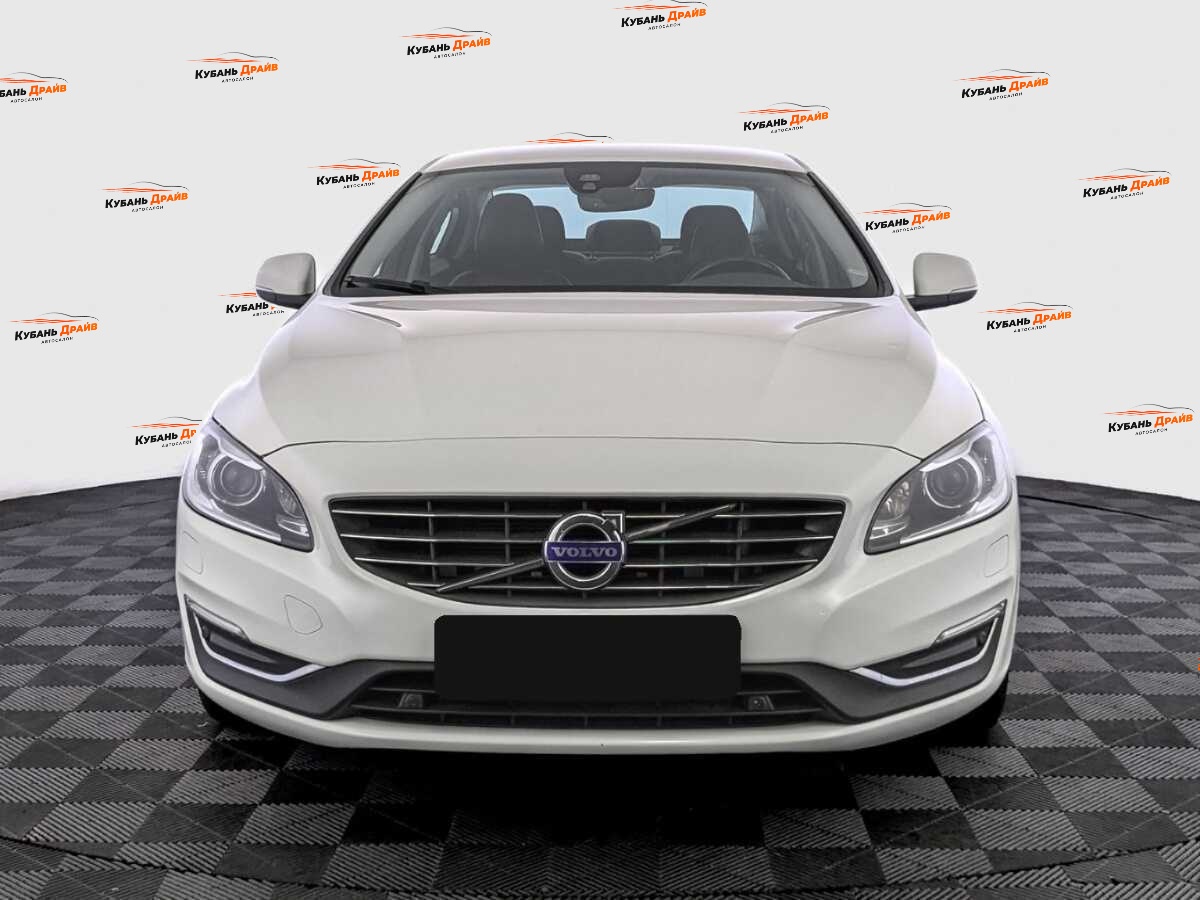 Volvo S60 2016 года с пробегом. Фото: #1