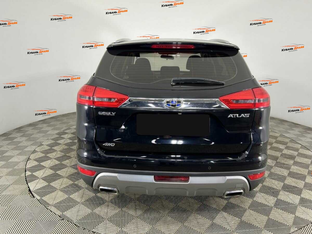 Geely Atlas 2018 года с пробегом. Фото: #2