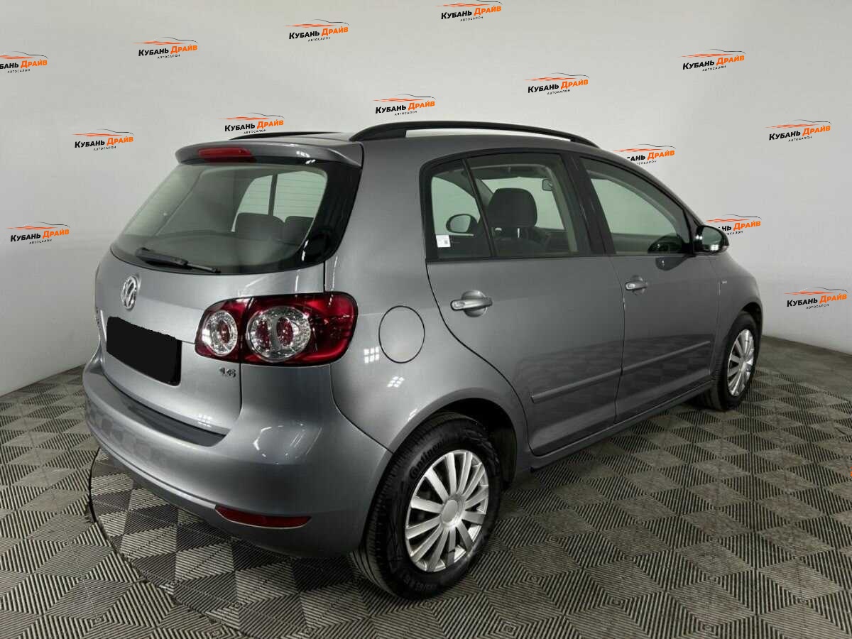 Volkswagen Golf Plus 2012 года с пробегом. Фото: #4
