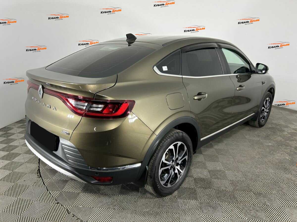 Renault Arkana 2021 года с пробегом. Фото: #5
