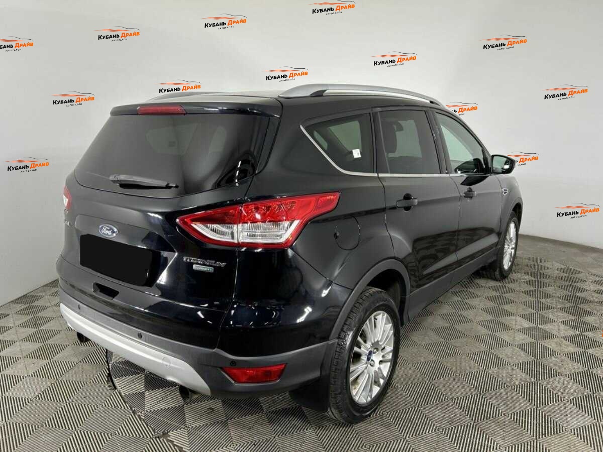 Ford Kuga 2015 года с пробегом. Фото: #4
