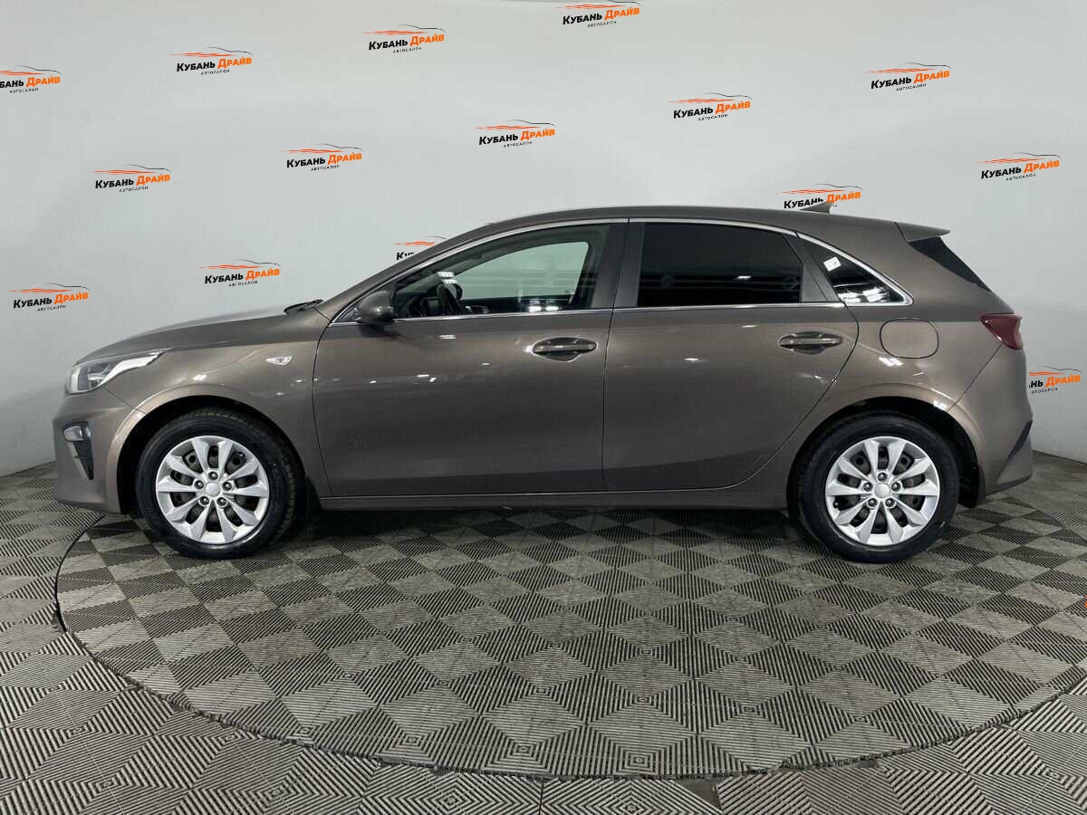 Kia Ceed 2018 года с пробегом. Фото: #4