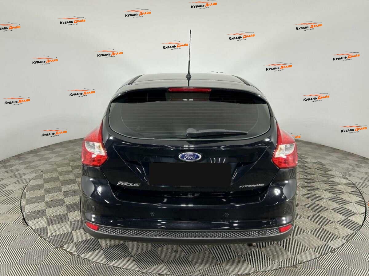 Ford Focus 2014 года с пробегом. Фото: #2