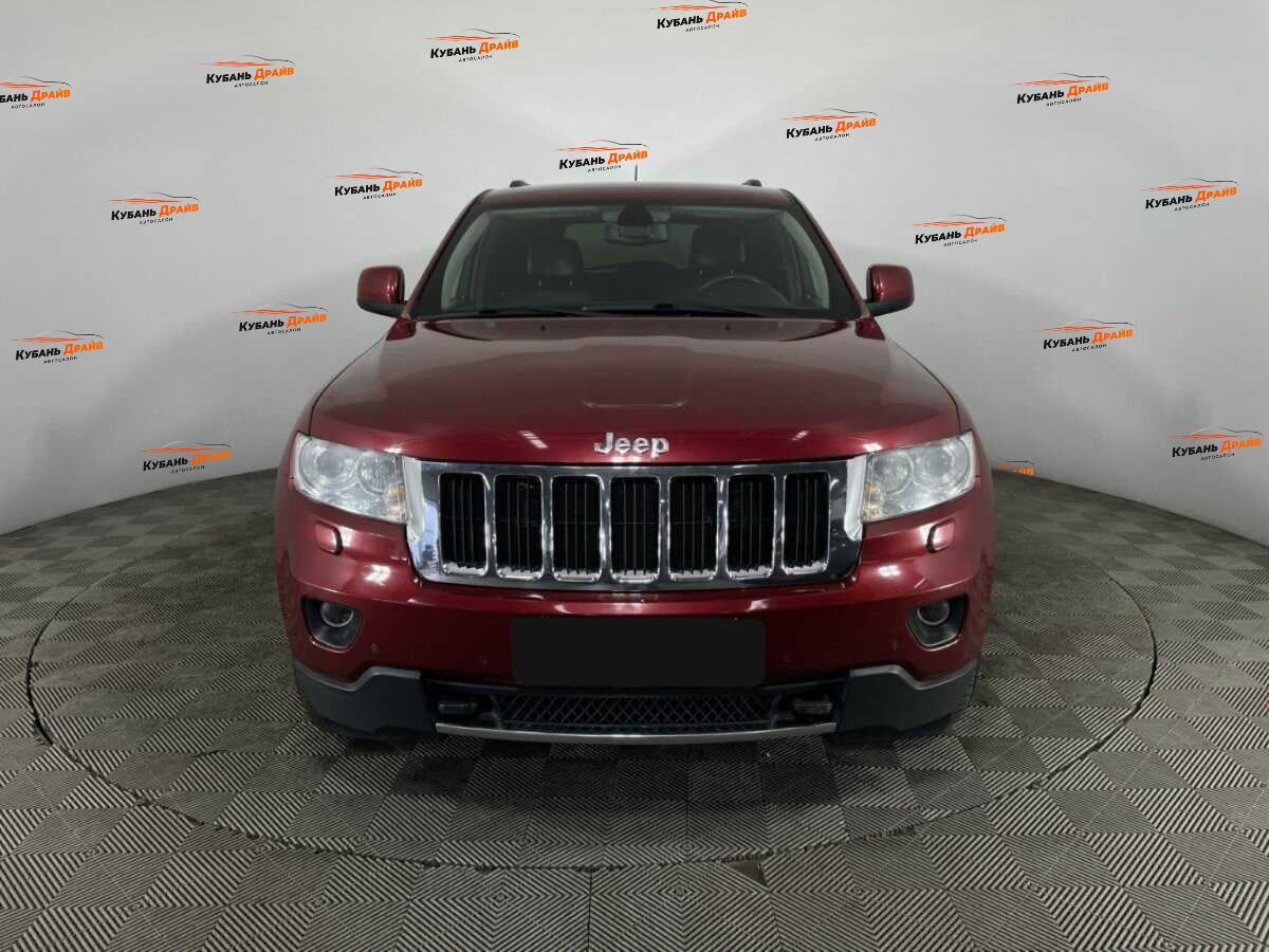 Jeep Grand Cherokee 2012 года с пробегом. Фото: #1