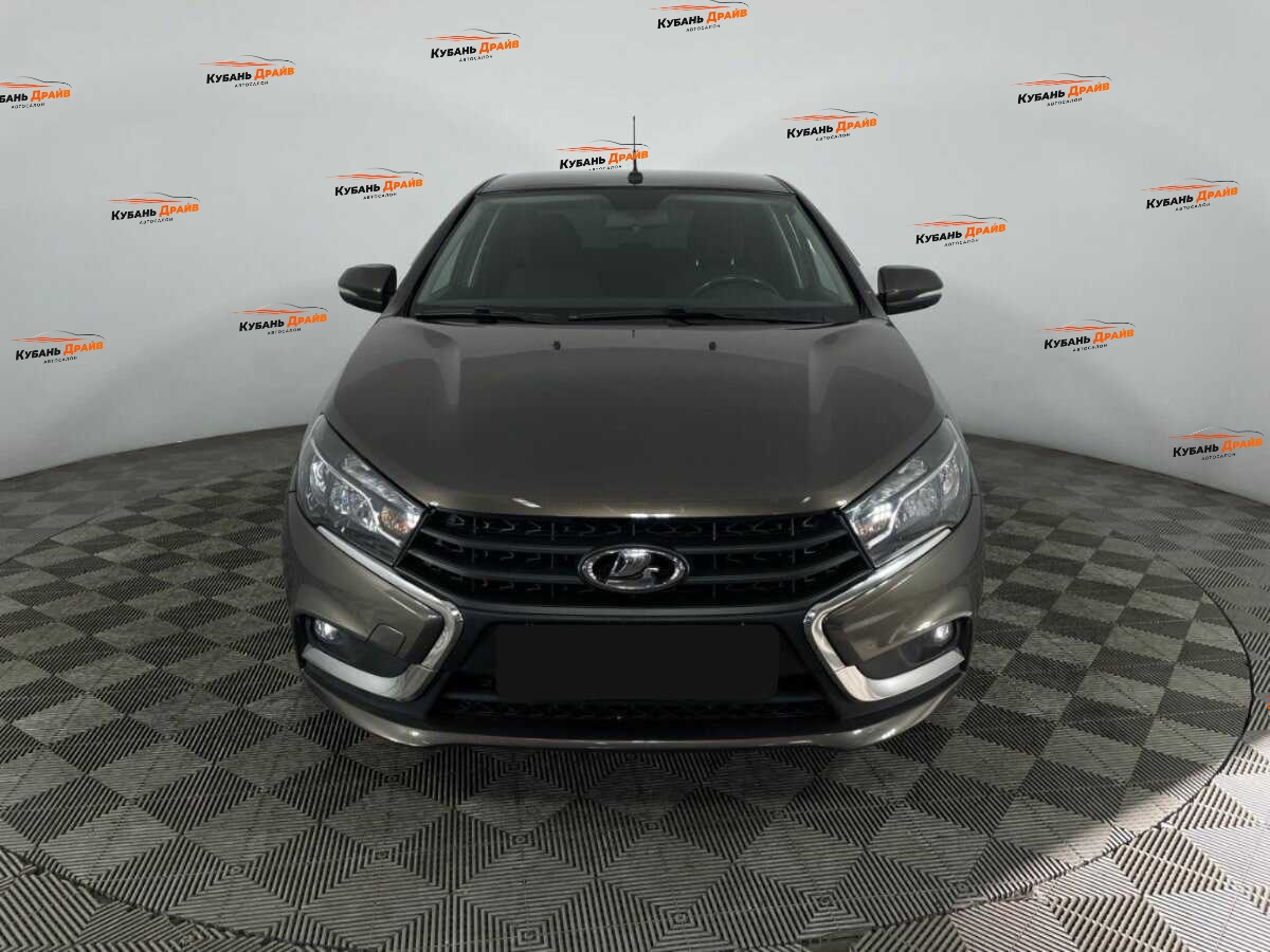 Lada (ВАЗ) Vesta 2021 года с пробегом. Фото: #1