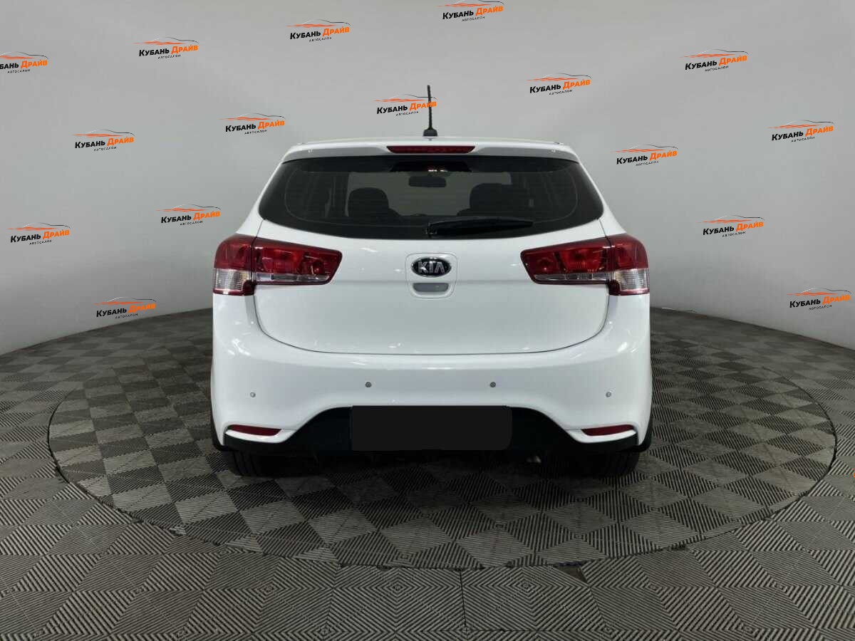 Kia Rio 2017 года с пробегом. Фото: #2